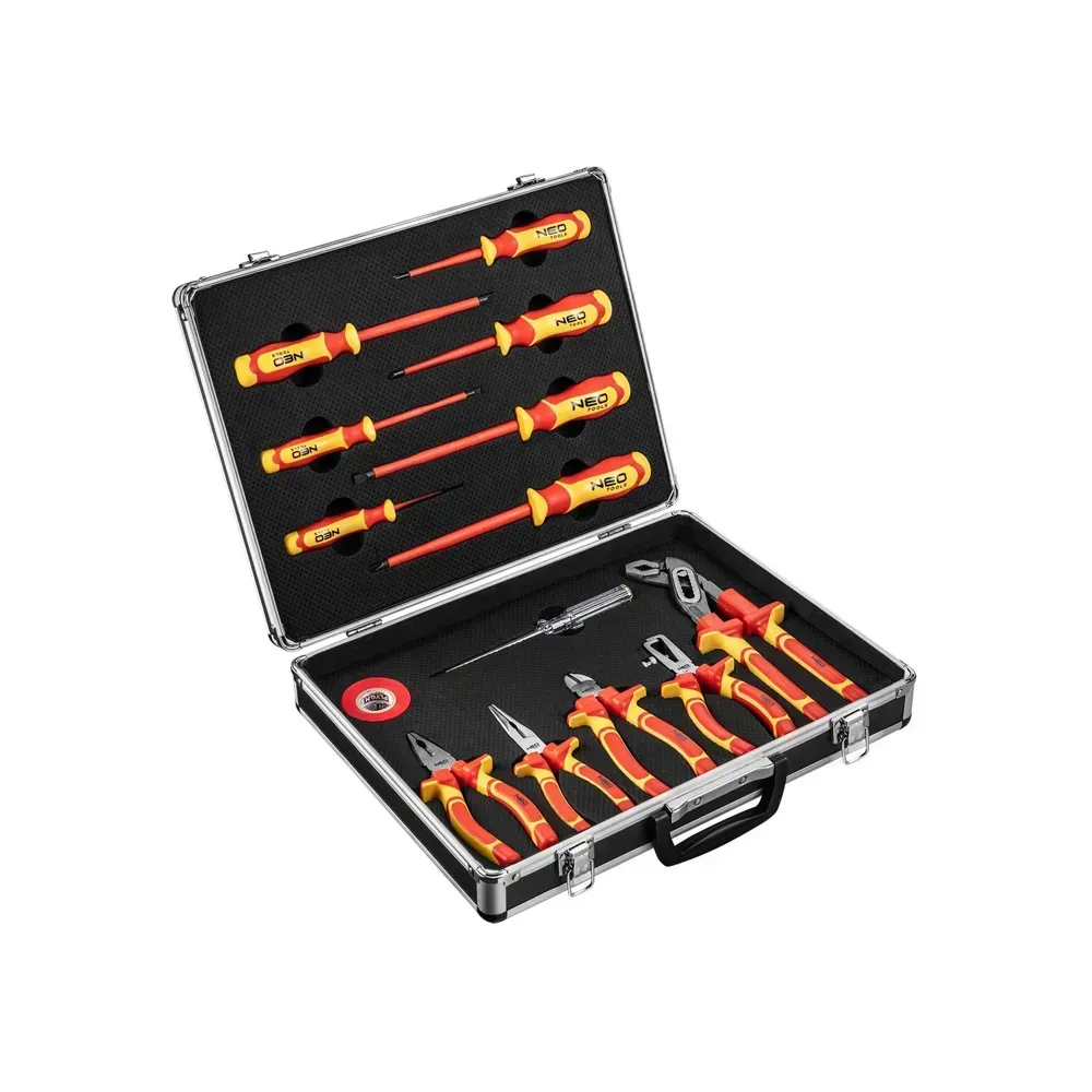 Professional-grade NEO TOOLS 1000V insulated tool set