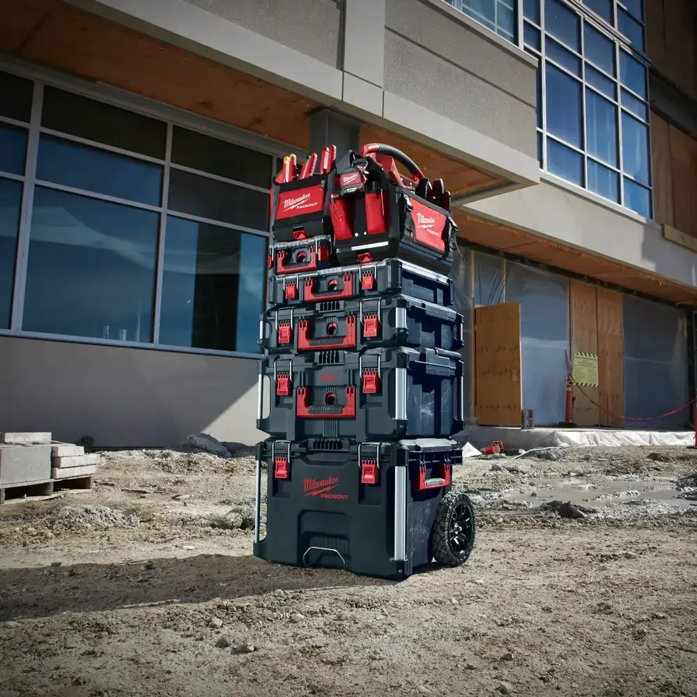 Heavy-duty rolling tool case featuring impact-resistant polymers