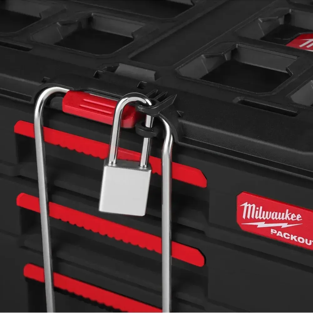 Milwaukee Packout 2+1 Drawer Tool Box with lockable drawers and impact-resistant design.