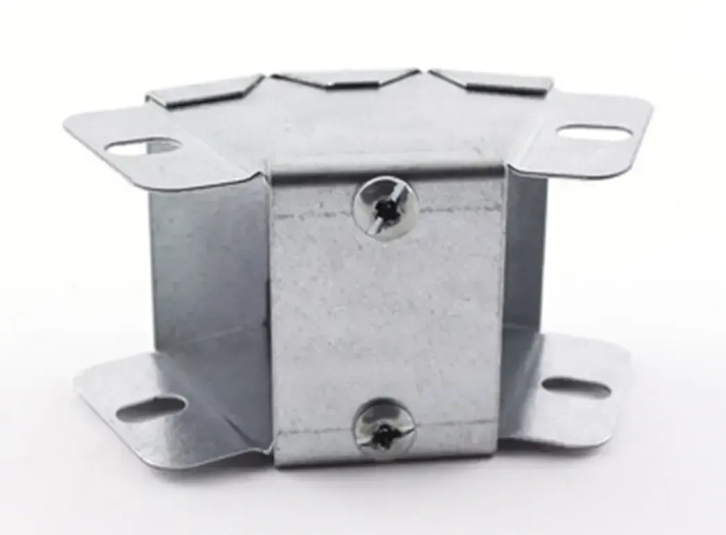 E206 - 50x50mm Galvanised Trunking with 45° Bend InOut Lid E206