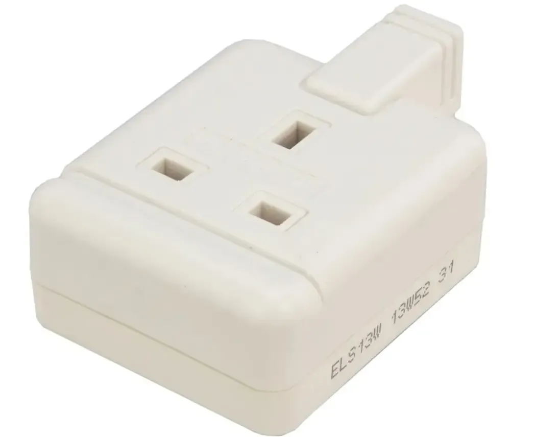 ELS13W01 - Trailing Socket 1 Gang 13A Fused White Permaplug