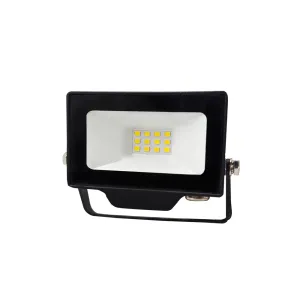 "LUXUS FLED-707 10W LED delivers efficient 120° wide cone light.