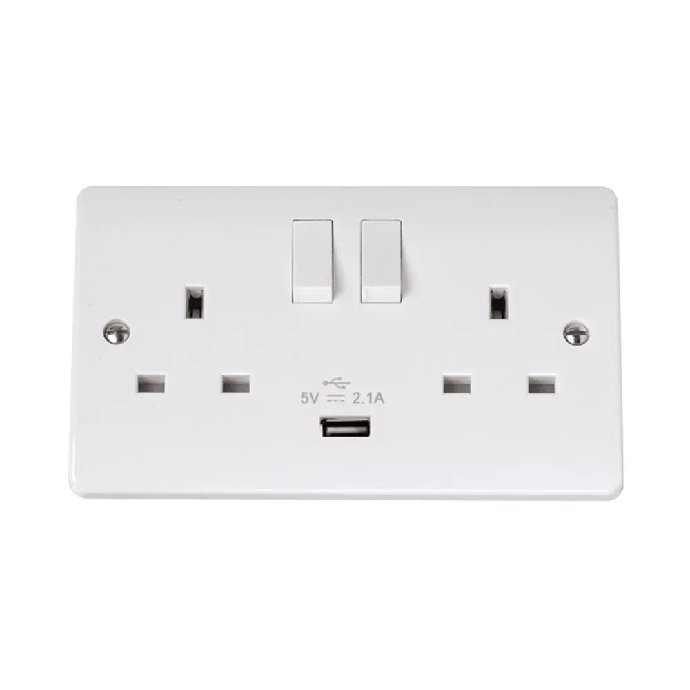 Click CMA770 white 2-gang switched socket with USB port