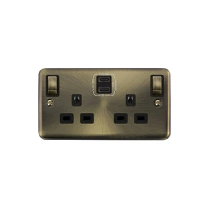 Click DecoPlus 2-Gang Switched Socket 13A Twin USB-C Antique Brass