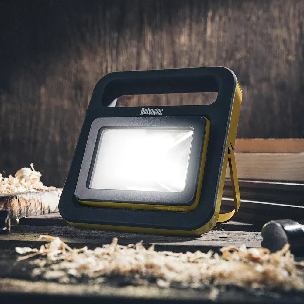 Defender 20W LED work light set up on floor