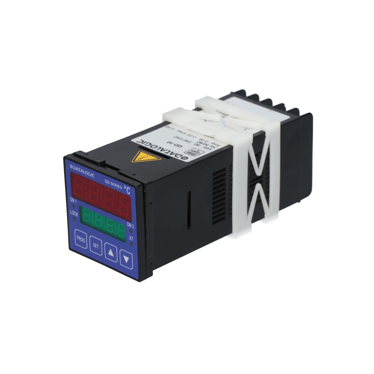 QD10 temperature controller, used to regulate a heating or cooling output against a measured temperature.